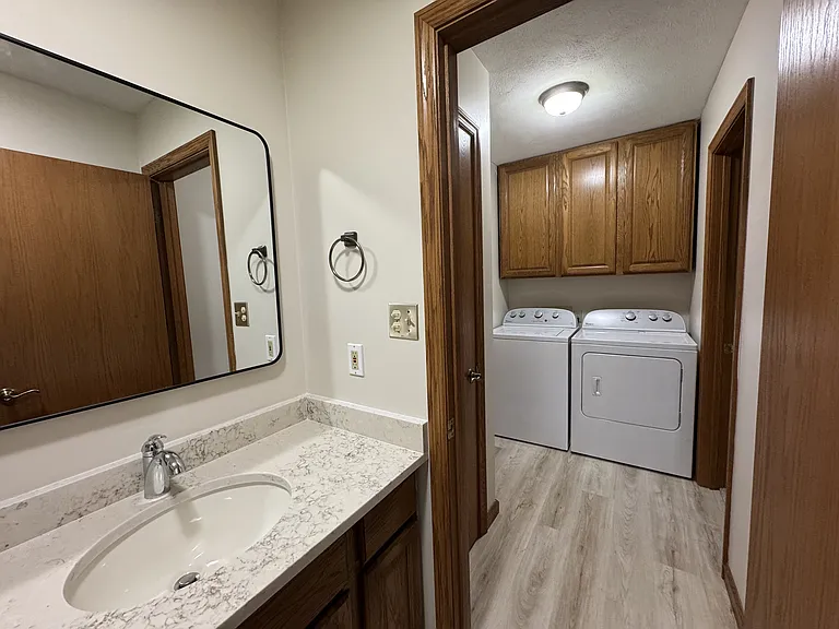 1025 W Hoppus Rd — Photo 12