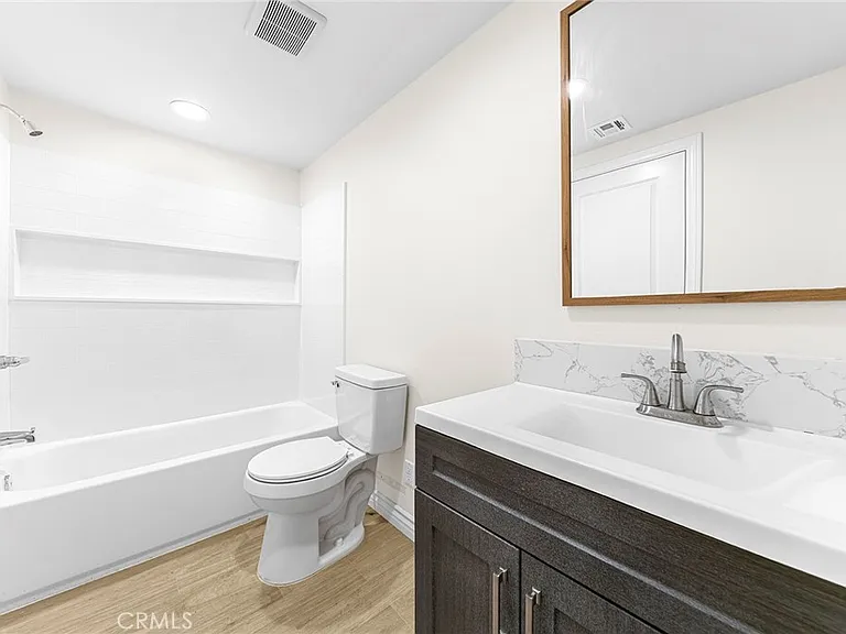 5639 Huntington Dr N #1 — Photo 17