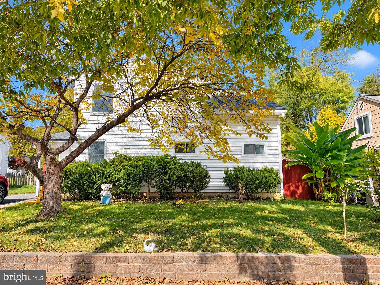 4 bed, 2.0 bath, 1456 sqft, $3,200 — Photo 1