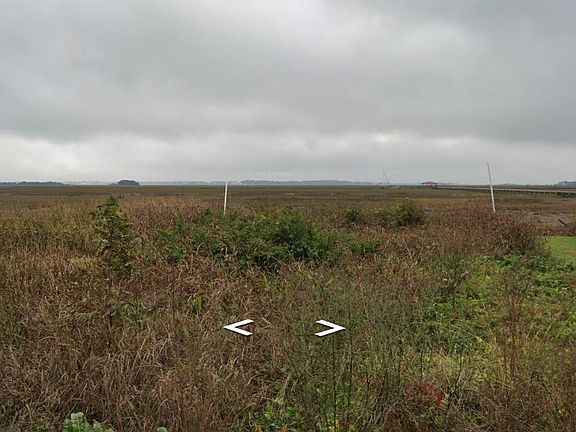 2nd image of 1938 Sol Legare Rd