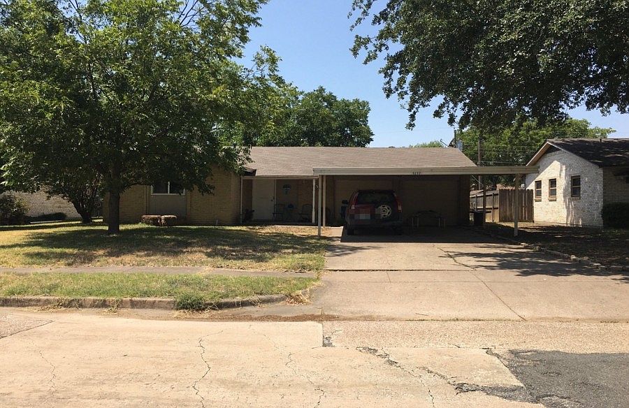 1st image of 1217 Greenway Dr