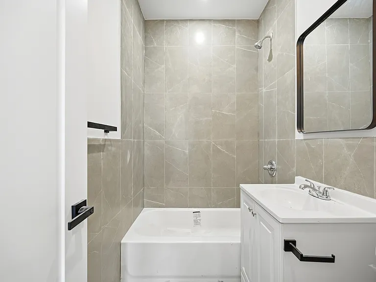 2152 Muliner Ave #1A — Photo 7