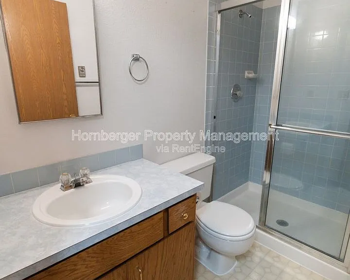 1603 E 33rd Ave #1603 — Photo 4