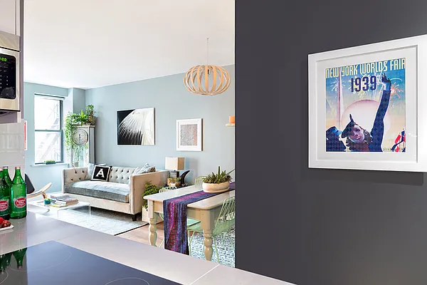 Rented by Compass | media 27