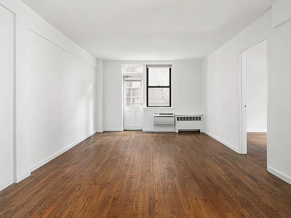 5th image of 439 E 88th St