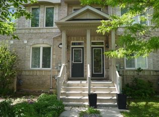 12 Kawneer Ter, Toronto, ON M1P0C3