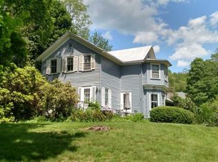 3 Manor Farm Rd, Staatsburg, NY 12580