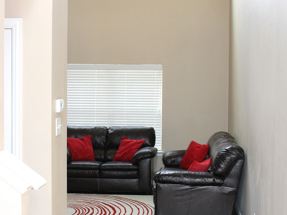 1st image of 3608 Boxwood Dr