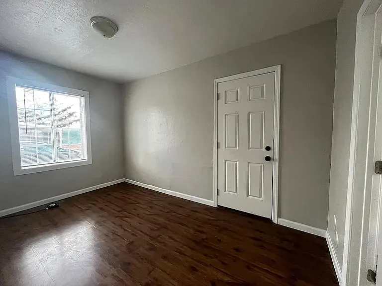 235 E Coolidge Ave #12 — Photo 47
