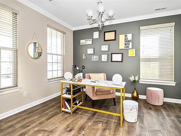 Office/Formal Dining Room!