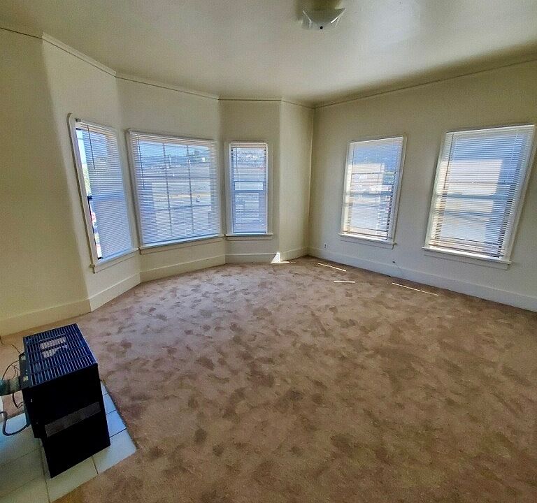 1st image of 2034 Ashby Ave #8