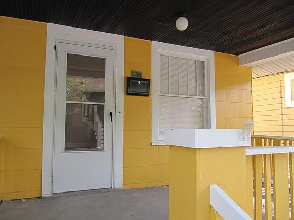 2nd image of 605 N Bosart Ave