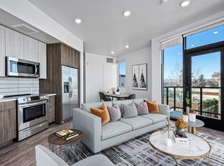 Carraway Apartments, Denver, CO 80210