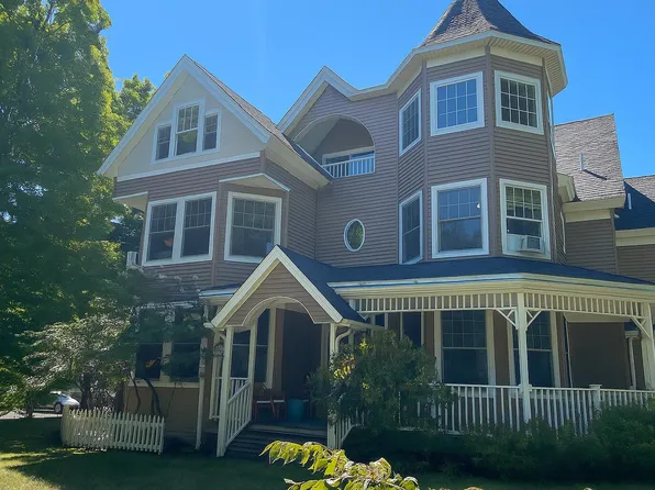 2 Mountain Avenue, Bar Harbor, ME 04609