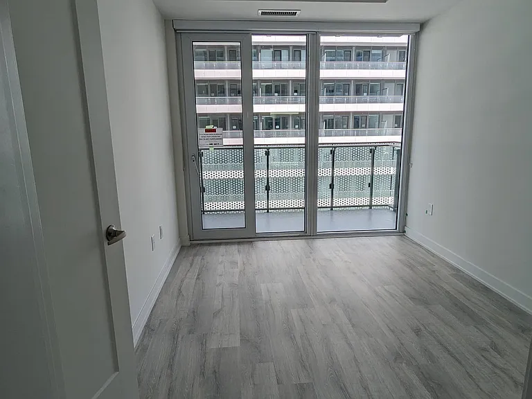 135 Lower Sherbourne St #2321 — Photo 7