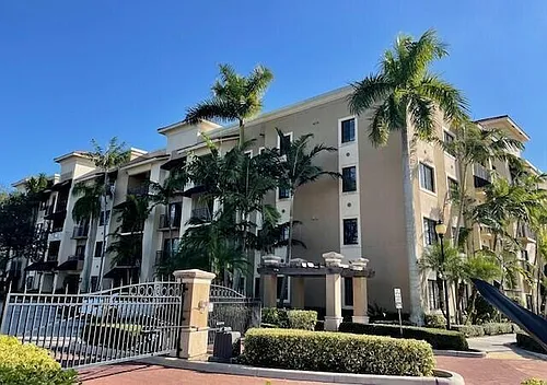 4907 Midtown Ln #1211 Photo 1