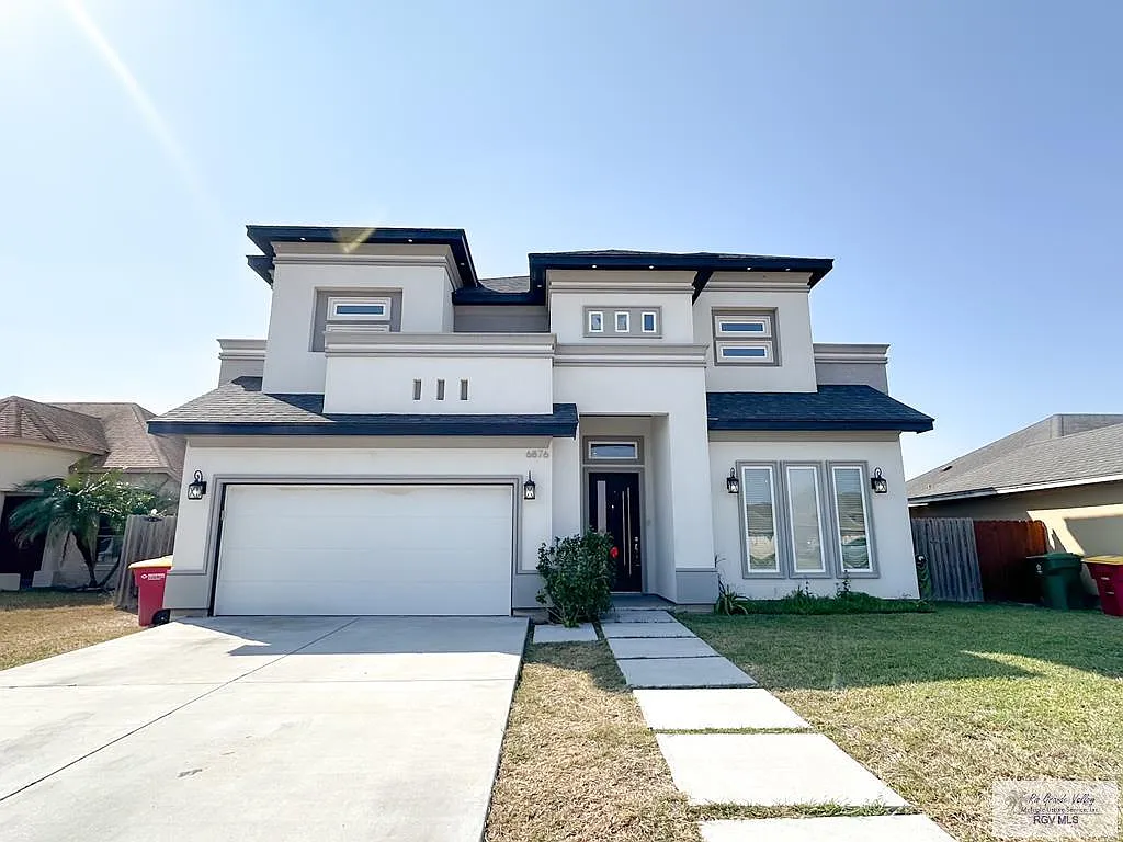 4 bed, 3.0 bath, 2774 sqft, $2,700 — Photo 1