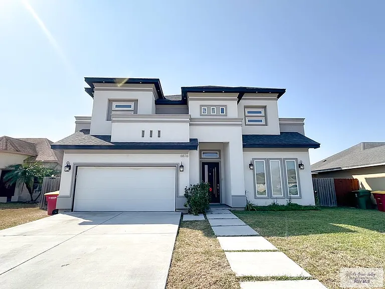 6876 Red Pne — Photo 1