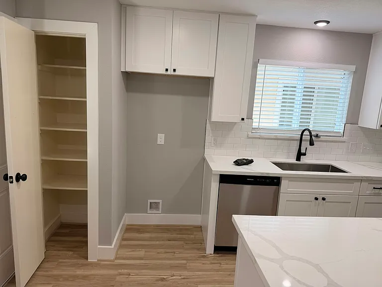 10651 Cobblecreek Way — Photo 18