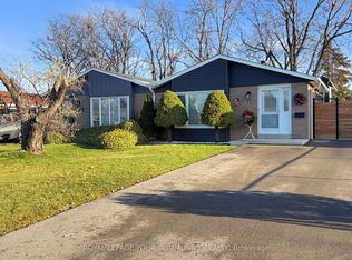 77 Goldcrest Rd, Brampton, ON L6S1H1