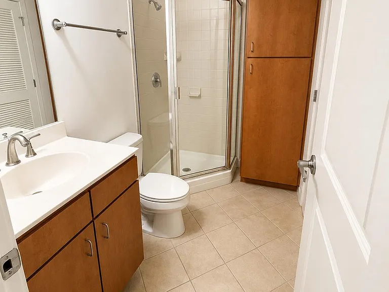 1001 L St NW #604 — Photo 5