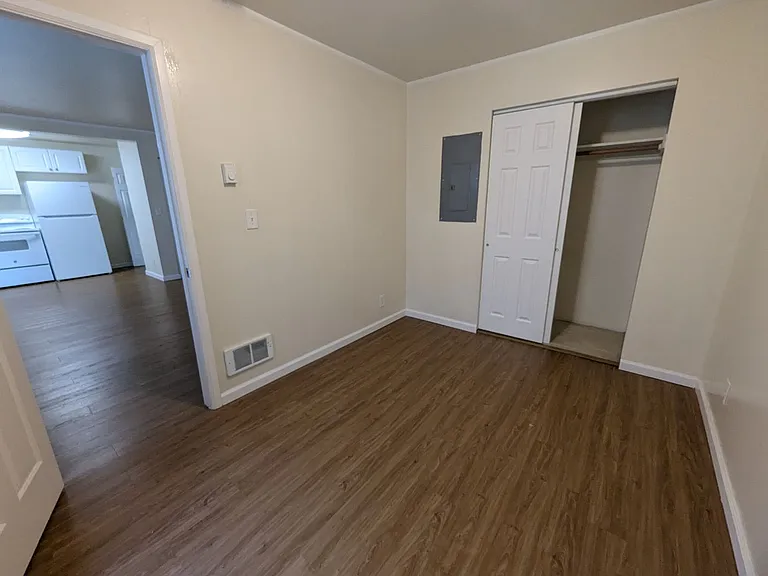 Parkside Apartments in Capitol Hill — Photo 19