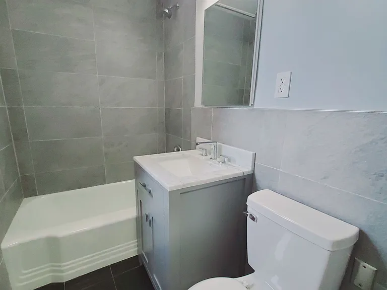 39 Glenbrook Rd #2 — Photo 9