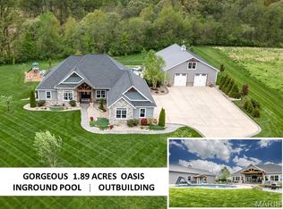 2329 Staunton Rd, Troy, IL 62294