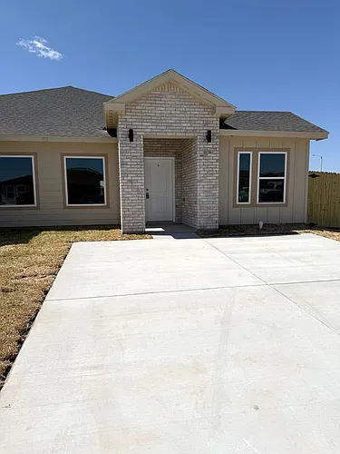 680 Seminole Ln #B Photo 1