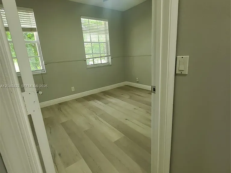 7858 Dixie Beach Cir #7858 — Photo 25