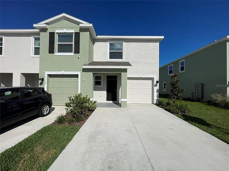 11127 Crescent Deer Dr — Photo 1