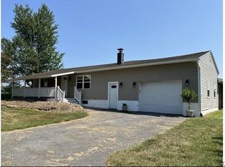 9434 E Mud Lake Rd, Fulton, NY 13069