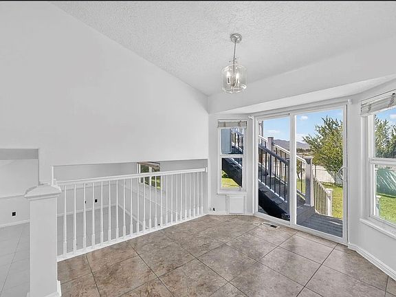 2nd image of 2289 N Sunset Dr W
