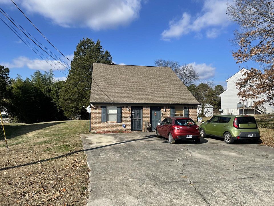 1st image of 3346/3348 Steeple Cir NE
