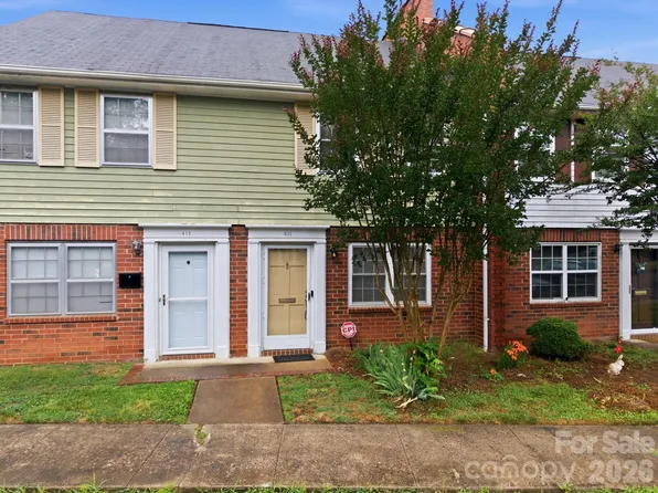 1300 Larchmont Pl, Salisbury, NC 28144