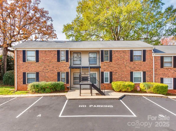 5903 Quail Hollow Rd APT D, Charlotte, NC 28210