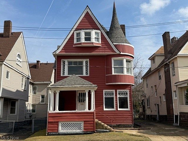 1st image of 1755 E 63rd St