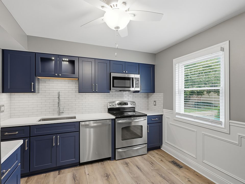 5256 Breeze Hill Pl, photo 3