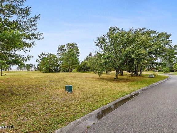 3rd image of 108 Sea Oaks Blvd #46