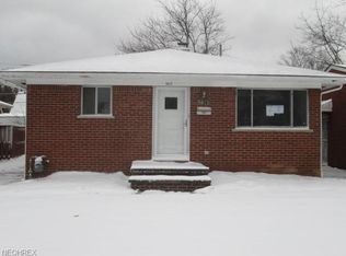 5613 Kenton Ave, Maple Heights, OH