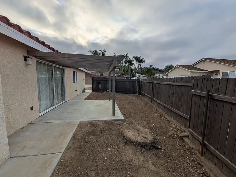 583 Hildale Cir — Photo 9