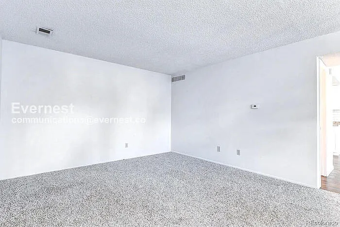 14522 E 13th Ave — Photo 10