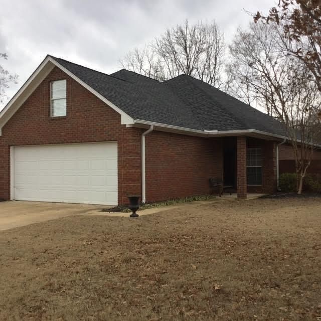 Brick exterior, 2-car garage