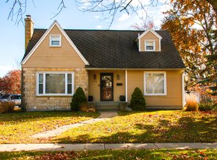 2976 Roosevelt Rd, Muskegon, MI 49441