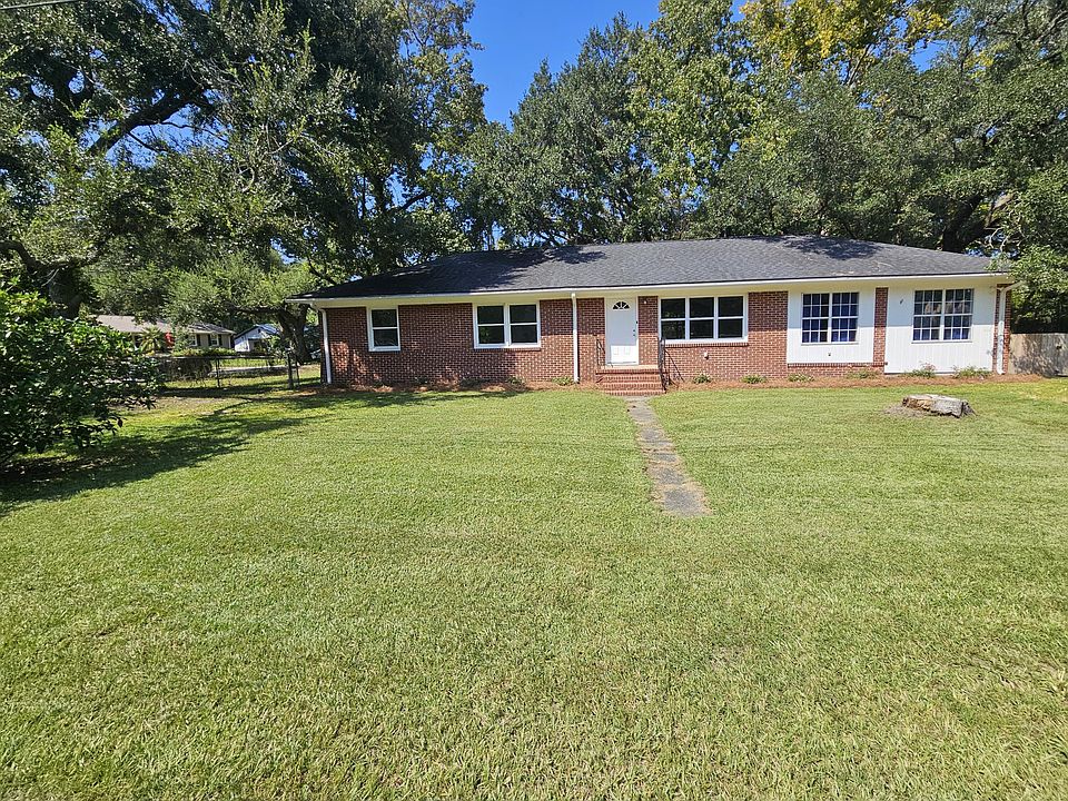 1st image of 2446 Cherokee Hall Ln