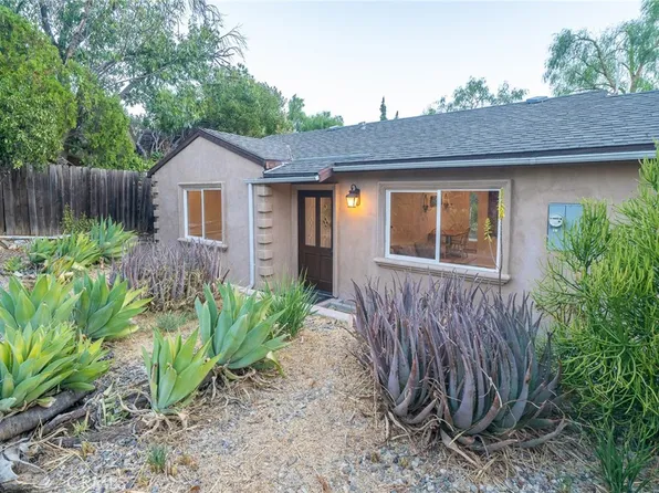 21330 Kickapoo Trl, Chatsworth, CA 91311