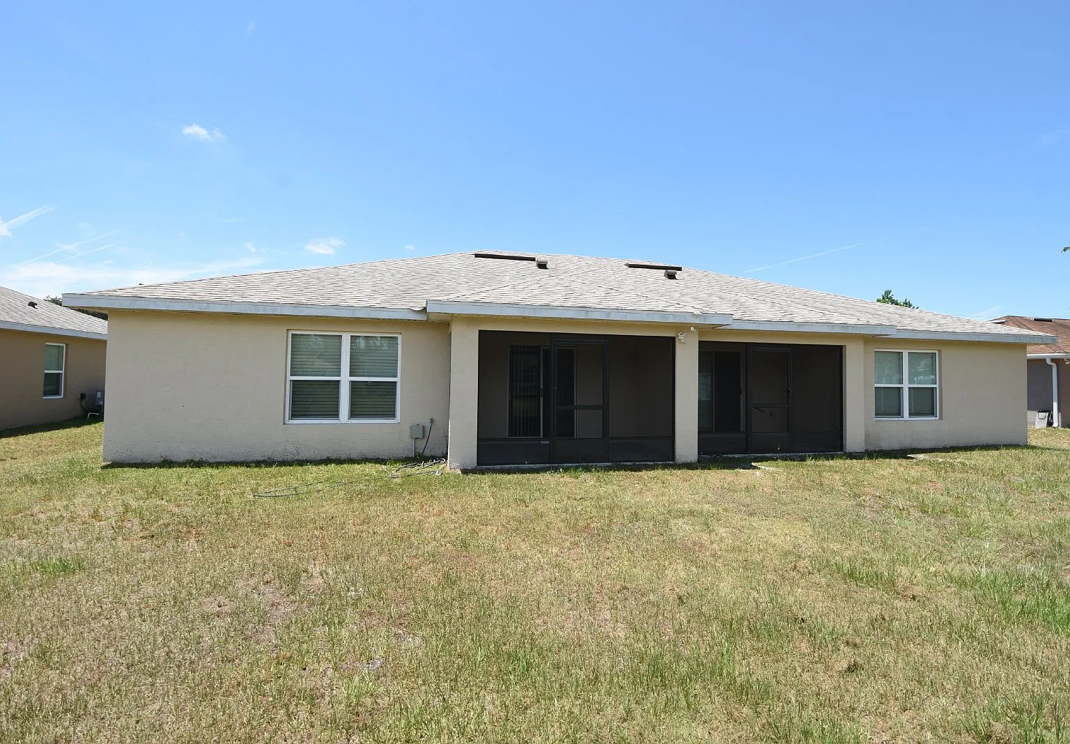 3 bed, 2.0 bath, 1200 sqft, $1,700 — Photo 3