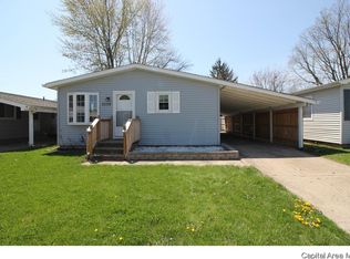 3024 Shadowfax Dr, Springfield, IL 62707