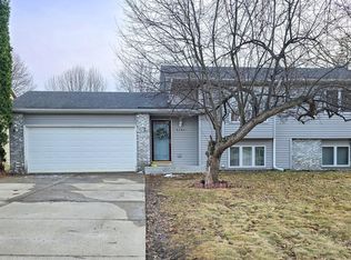 9143 Jeffery Ave S, Cottage Grove, MN 55016