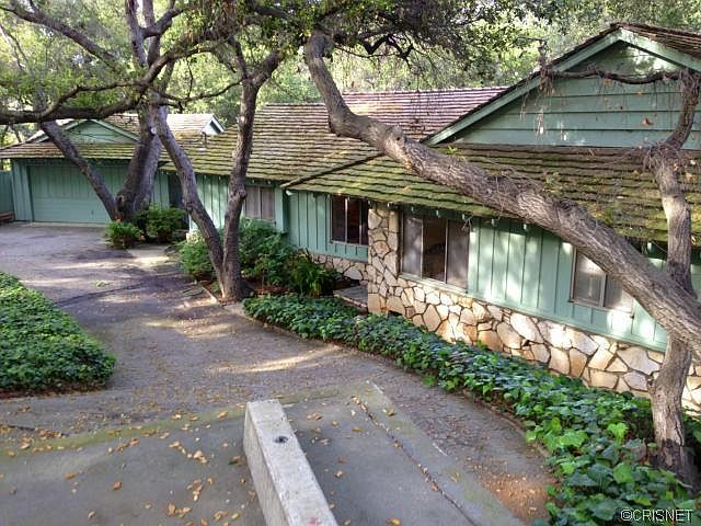 1st image of 3914 Ferntree Pl